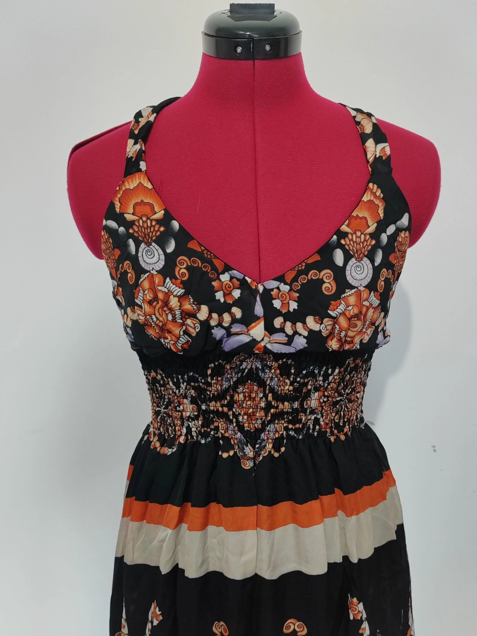 Robe assimétrica de cetim – photo 2